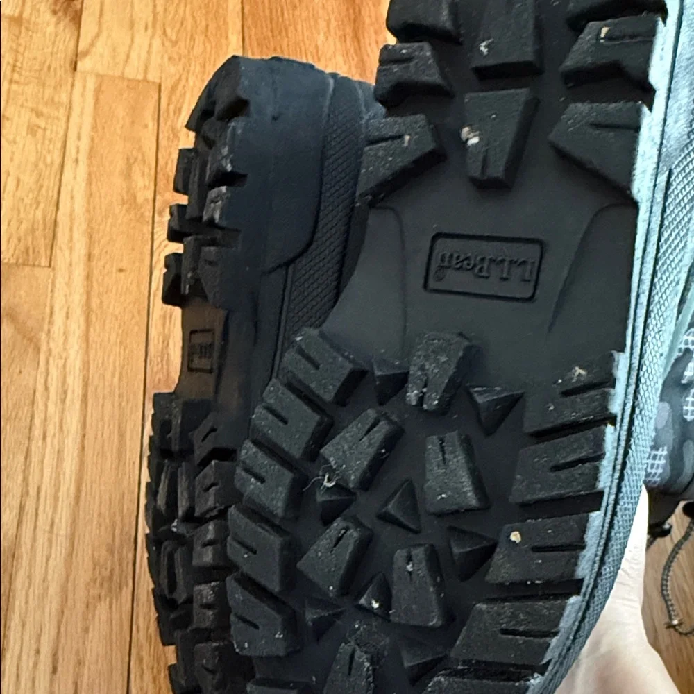 L.L. Bean Black and Gray Camouflage Snow Boots - Picture 4 of 7